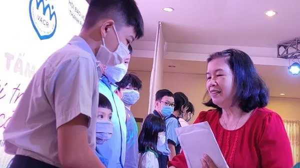 Hội Bảo vệ quyền trẻ em TP.HCM hỗ trợ 460 trẻ có hoàn cảnh đặc biệt khó khăn