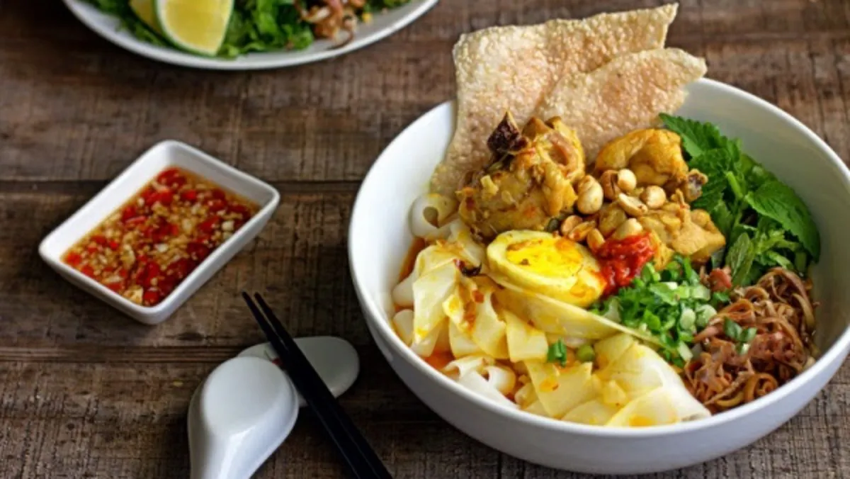 15 món ngon miền Trung tại Sài Gòn bạn nhất định phải thử!