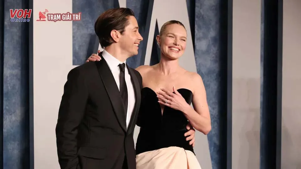 Justin Long và Kate Bosworth tuyên bố đính hôn