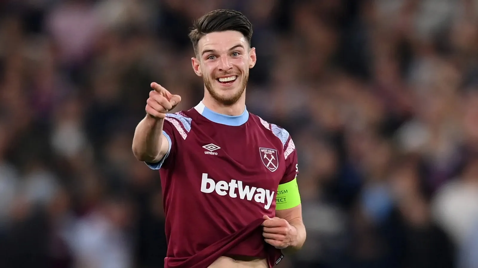 Declan Rice - Tuổi, mức lương, bạn gái, gia đình và tiểu sử (cập nhật 2023)