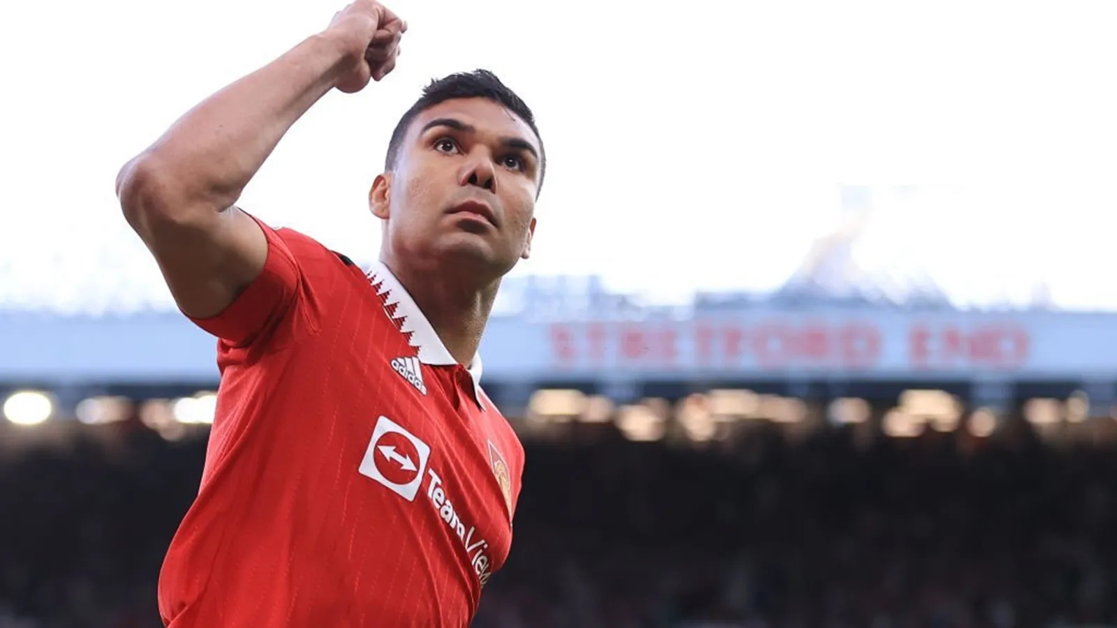 Casemiro có thống kê xát muối vào mùa giải tệ hại của Chelsea