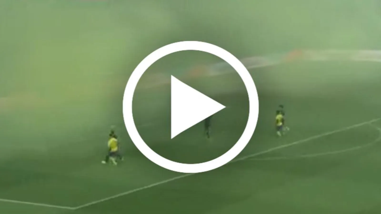 VIDEO: Ronaldo ghi bàn thắng hy hữu khiến đội bóng của Mahrez phát rồ