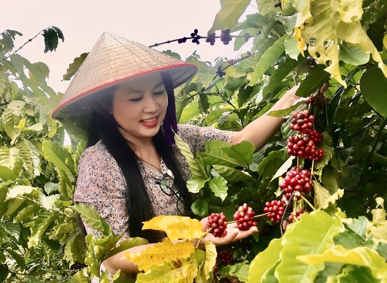 Chị Dương Thị Sơn Long