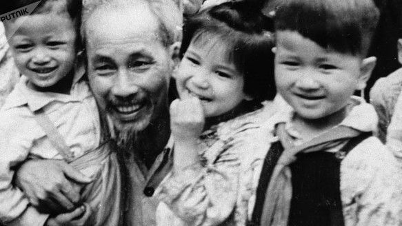 Chủ tịch Hồ Chí Minh ươm &quot;mầm xanh tương lai&quot; của đất nước
