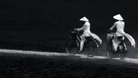 Về đây nghe em