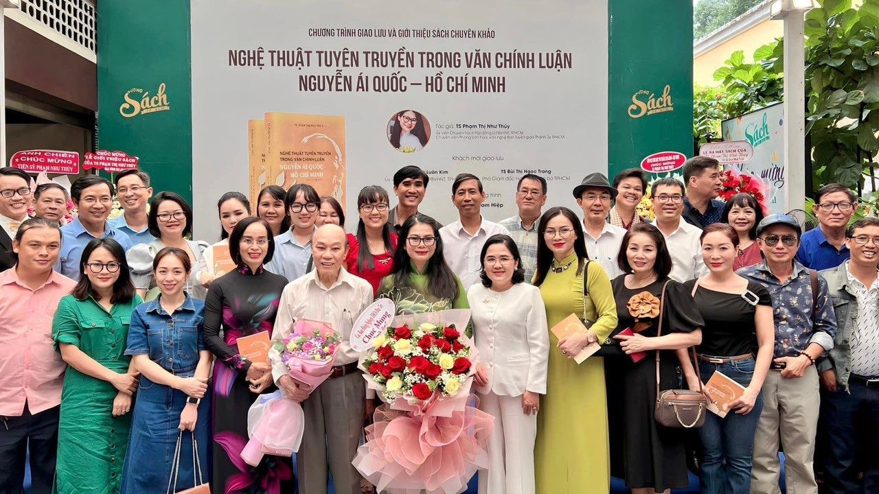 Trò chuyện cùng Tiến sĩ Phạm Thị Như Thúy