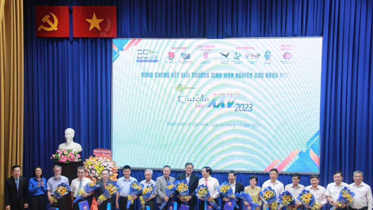 Những điều nhà tuyển dụng cần ở một sinh viên mới ra trường