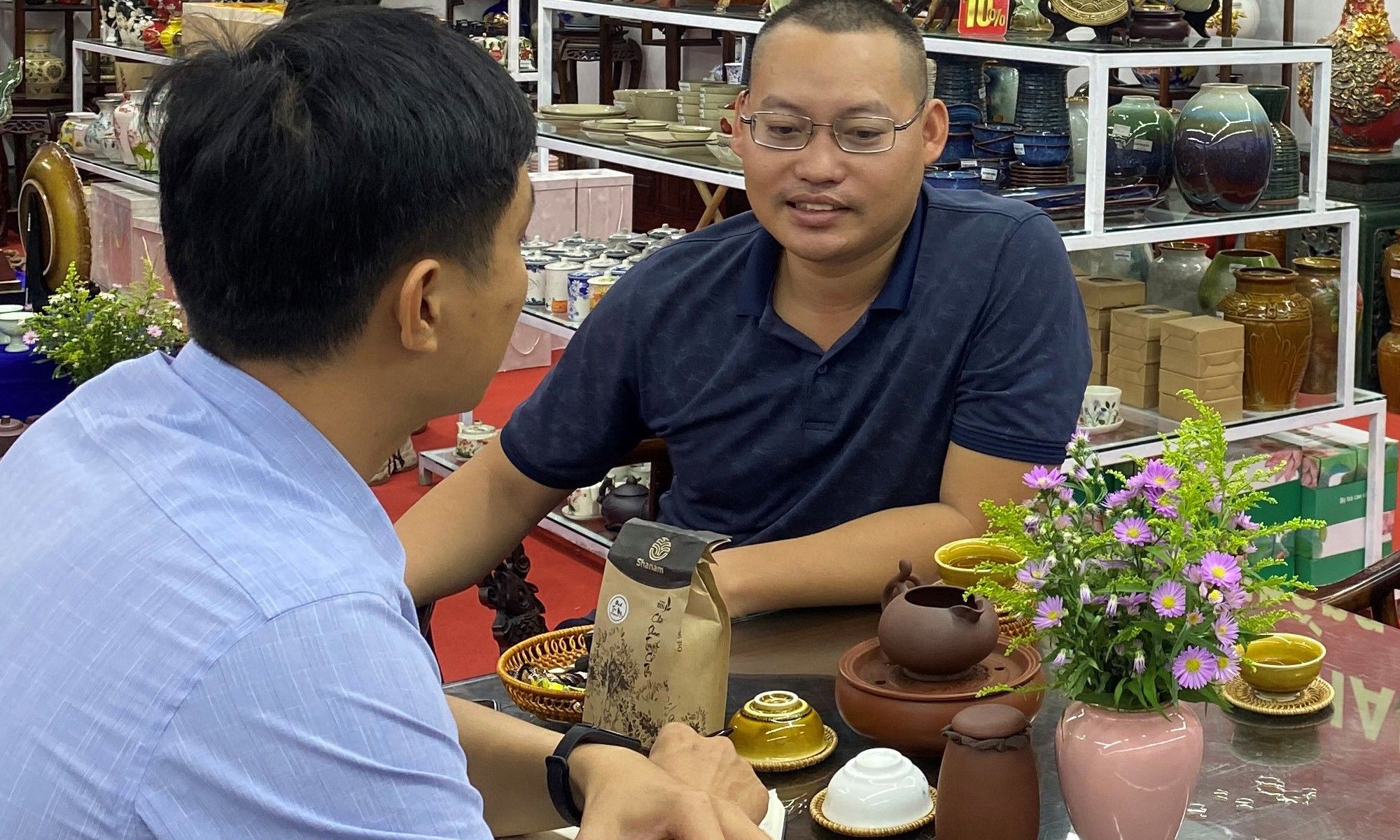 Không gian gốm Bát Tràng tại khu trưng bày Tinh hoa Việt Nam