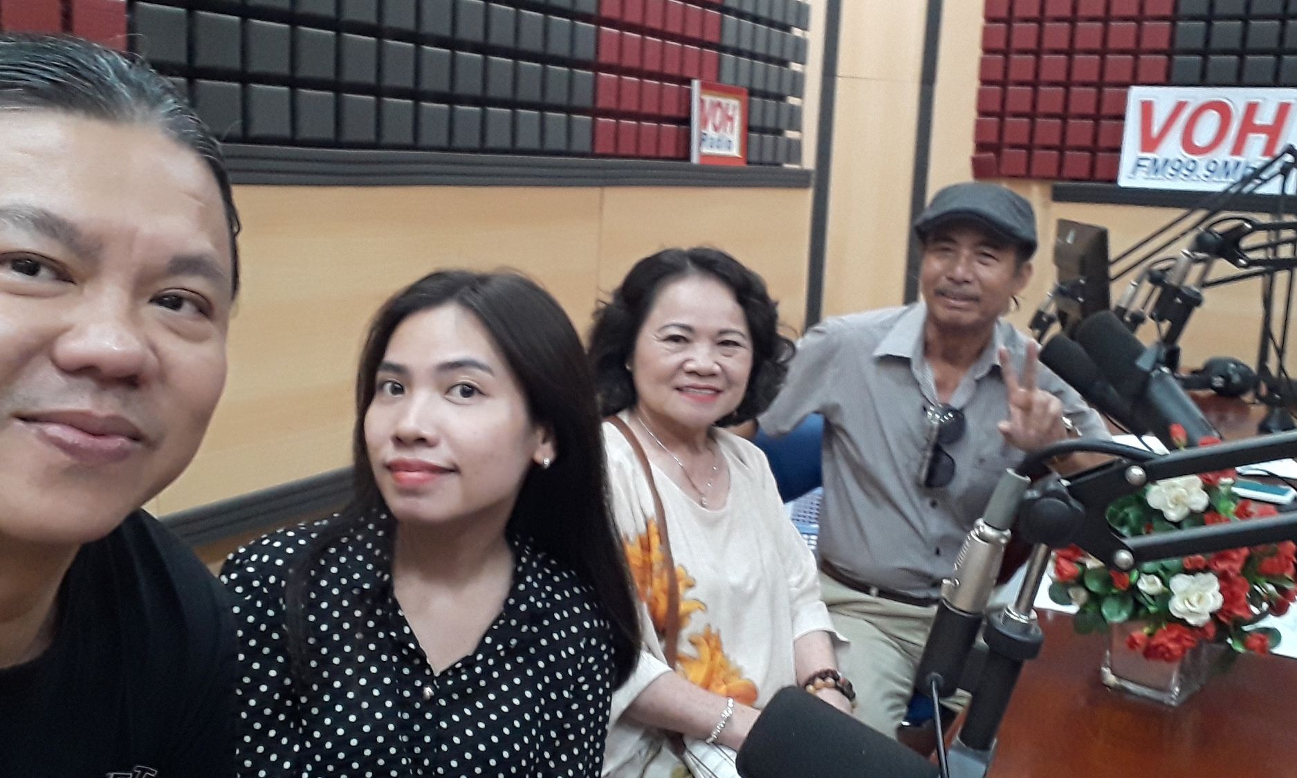 Hình ảnh người Mẹ trong âm nhạc của ns Khánh Vinh  (4/3/2024)
