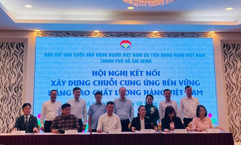 Để “Hàng Việt chinh phục người Việt”