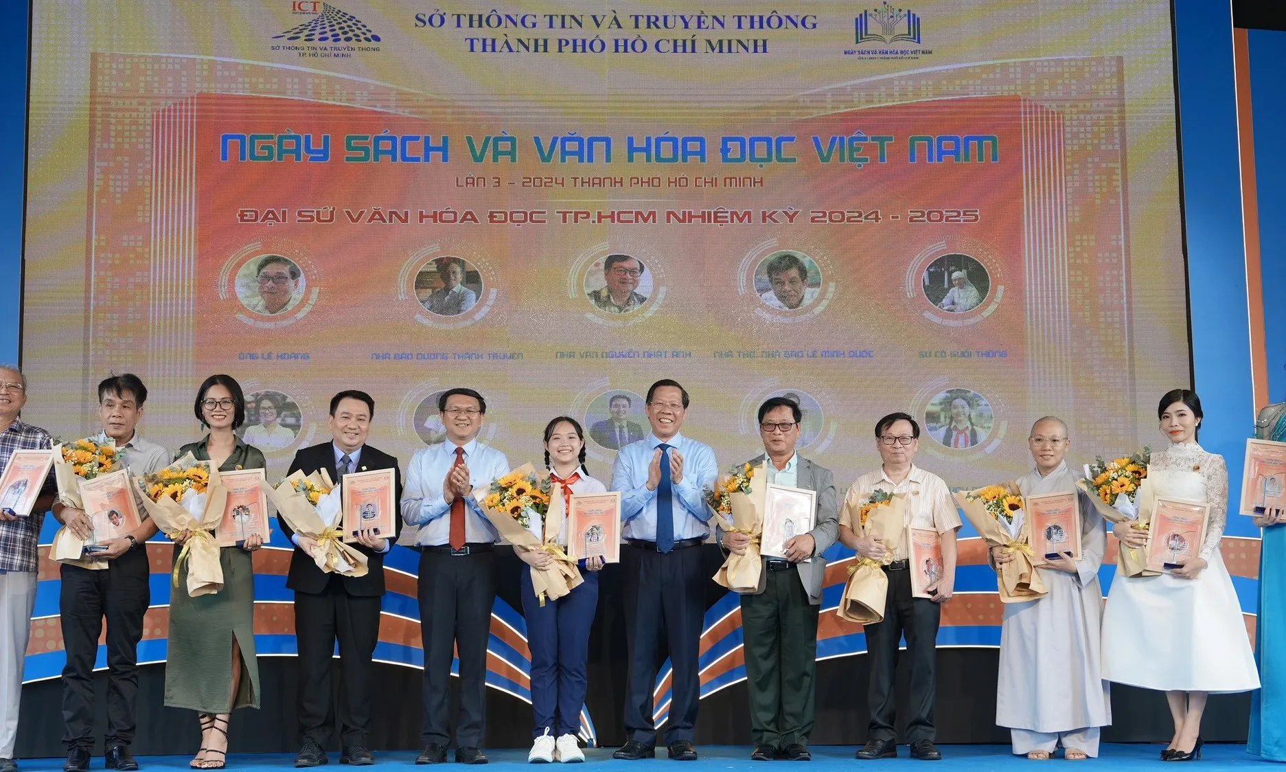 Thành phố Hồ Chí Minh có Câu lạc bộ Đại sứ Văn hóa đọc