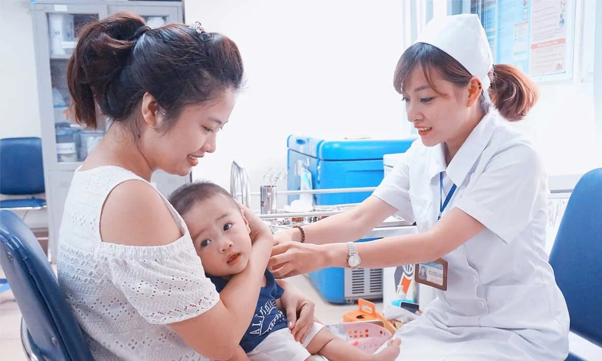 WHO and UNICEF highly value Vietnam's success in immunization