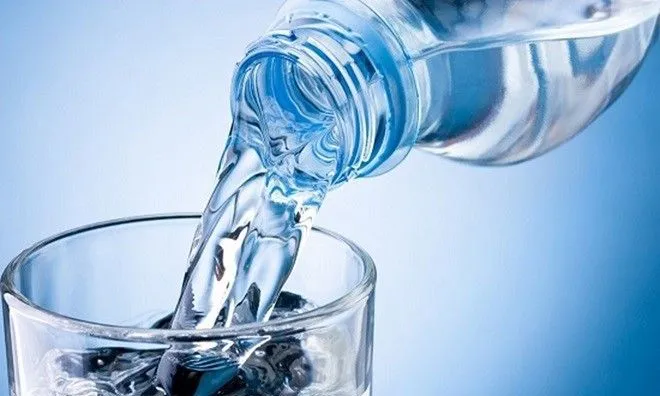 Những lợi ích khi uống nước vào buổi sáng