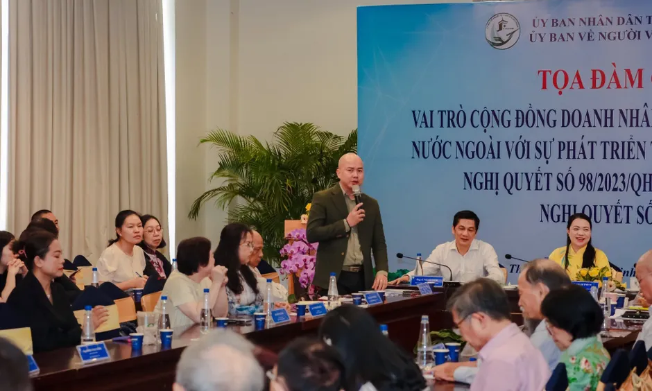 Kiều bào hiến kế phát triển ngành công nghiệp bán dẫn, vi mạch tại TP HCM