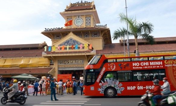 TP.HCM khai trương tuyến xe buýt hai tầng Sài Gòn - Chợ Lớn. 