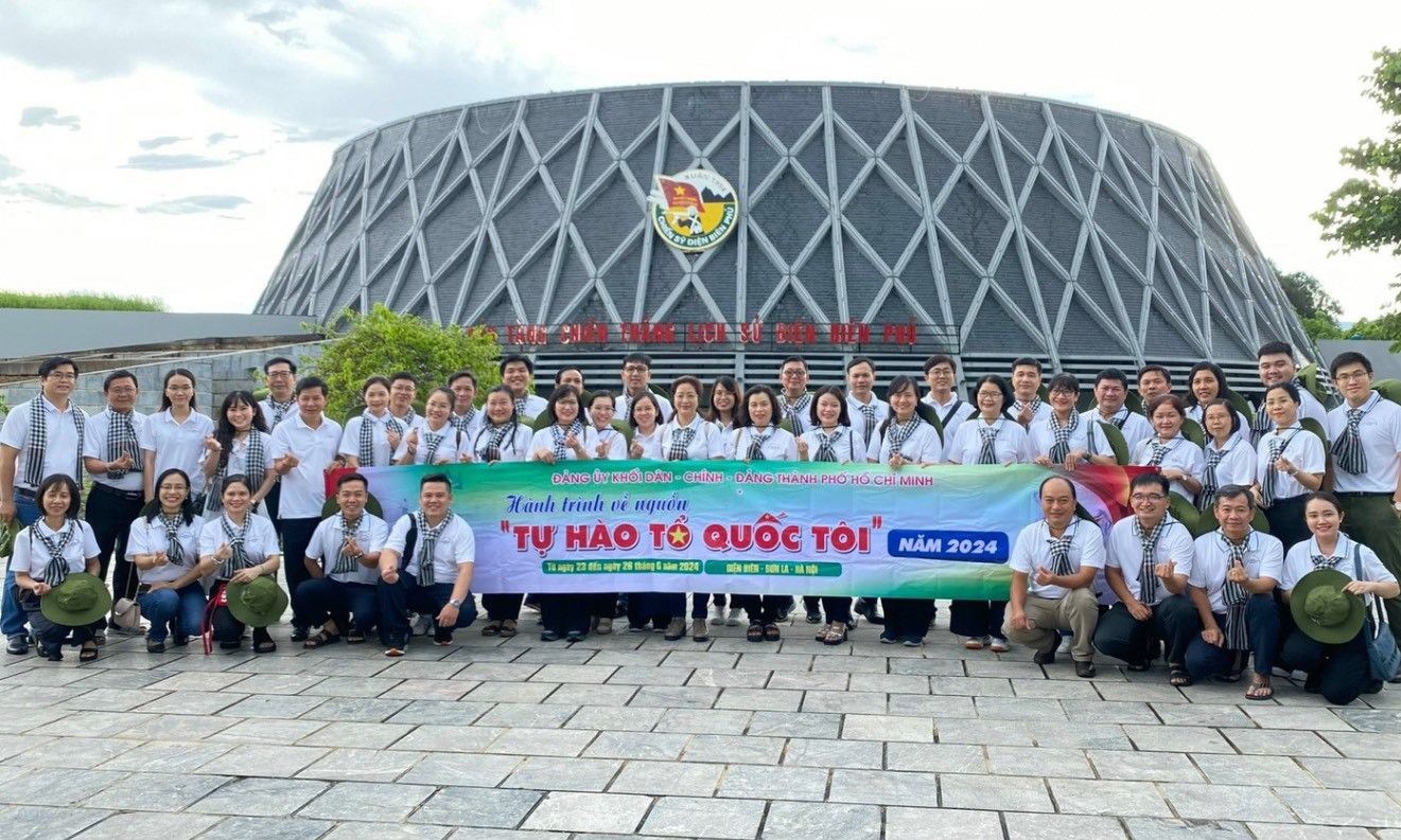 SỨC MẠNH CỦA TINH THẦN YÊU NƯỚC TRONG XÂY DỰNG TỔ QUỐC