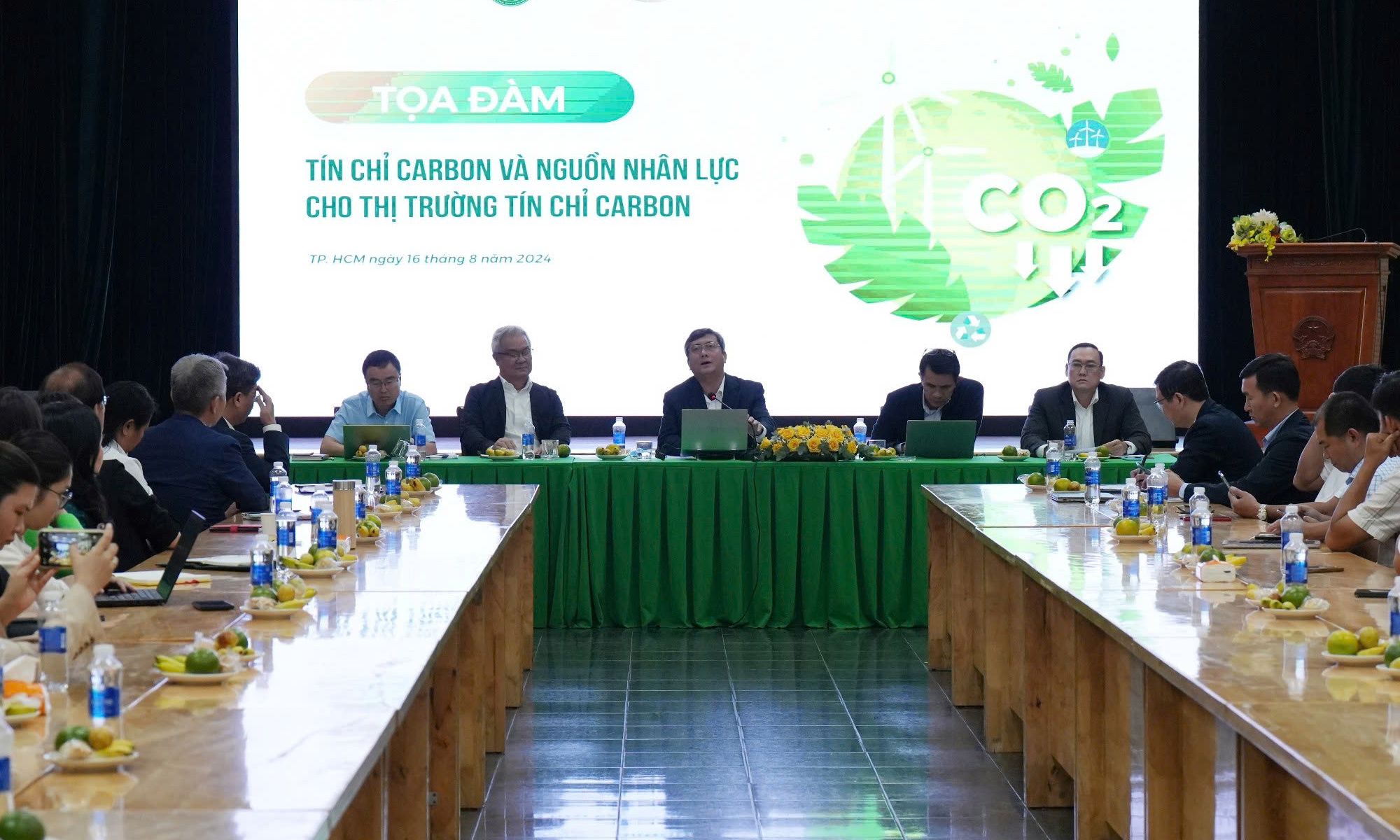 Chuẩn bị nguồn nhân lực cho thị trường tín chỉ carbon.