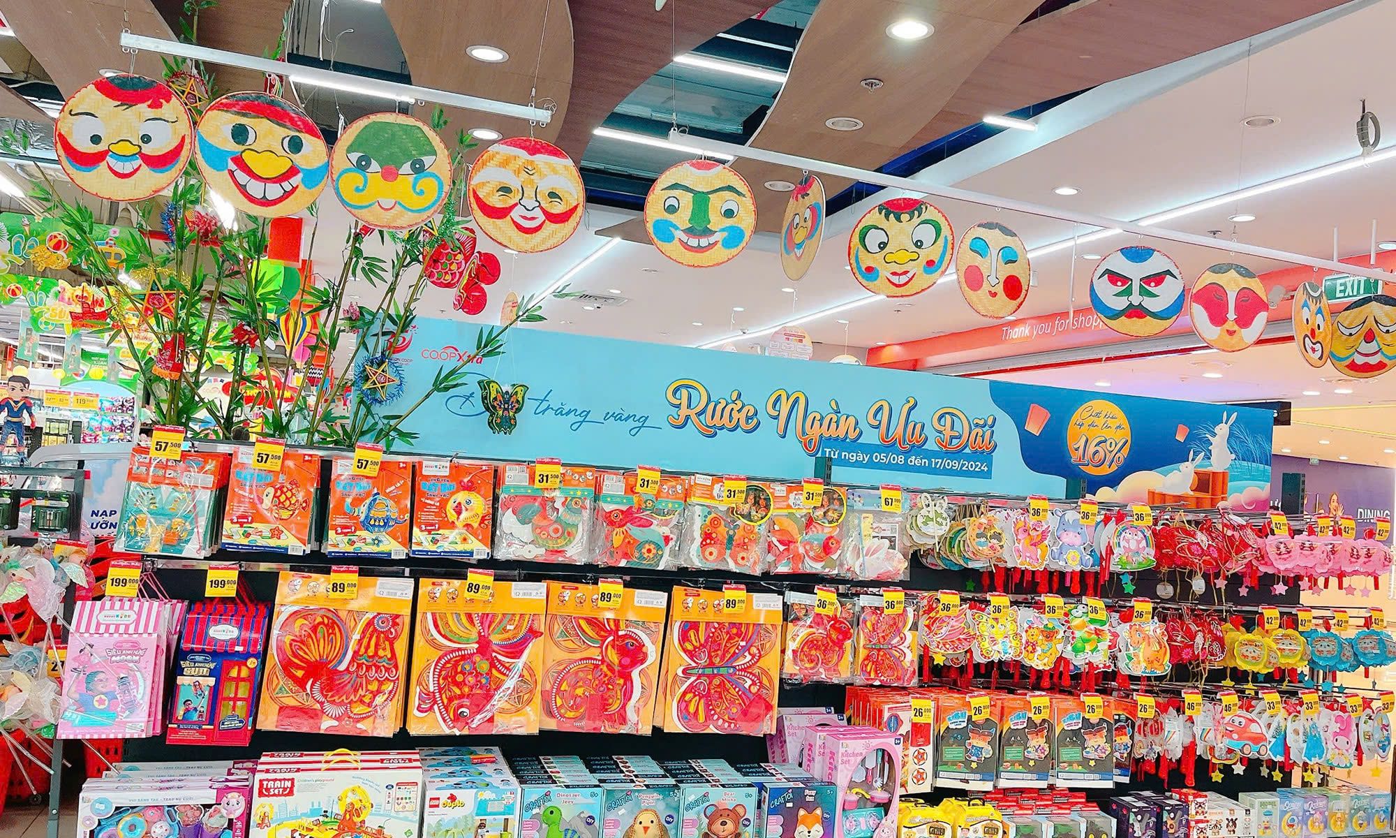 Bánh trung thu Co.op Bakery tươi chay và mặn tại hệ thống Saigon Co.op