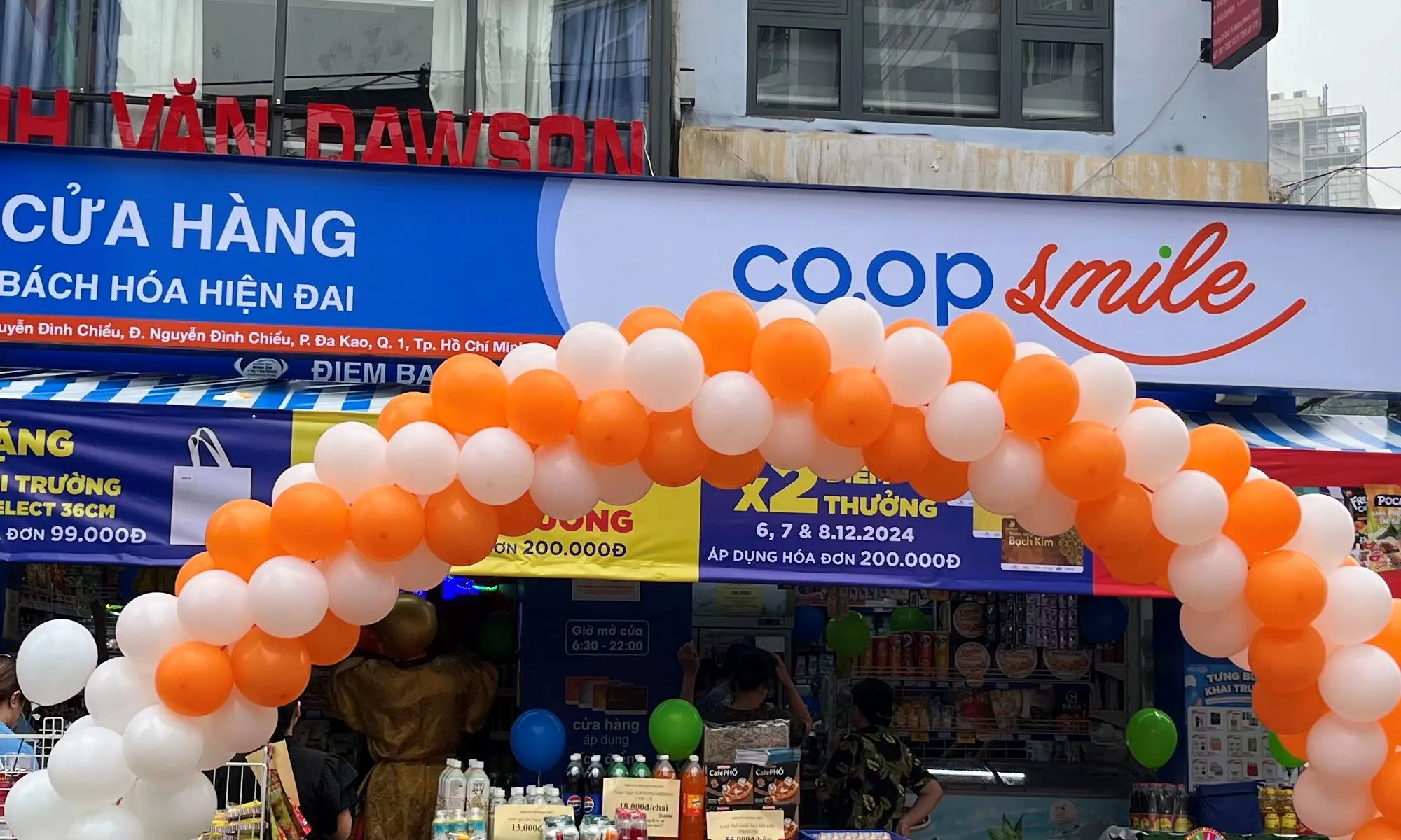 Co.opSmile-8 năm ghi dấu chuỗi cửa hàng bách hóa hiện đại
