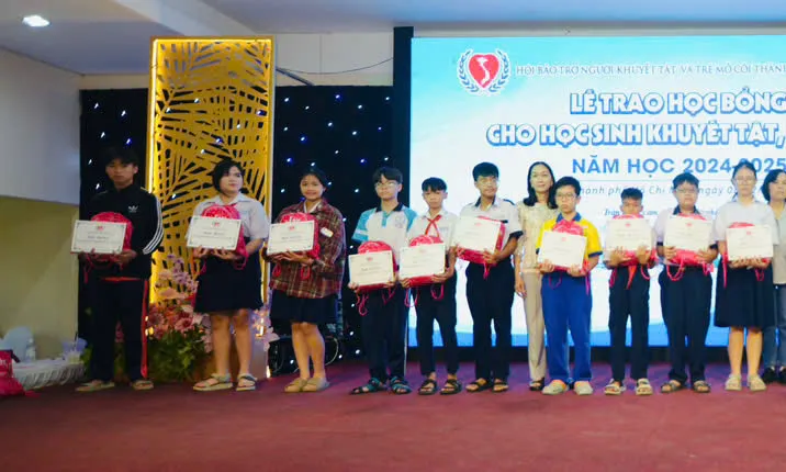 AI hỗ trợ học sinh sinh viên trong học tập và cuộc sống