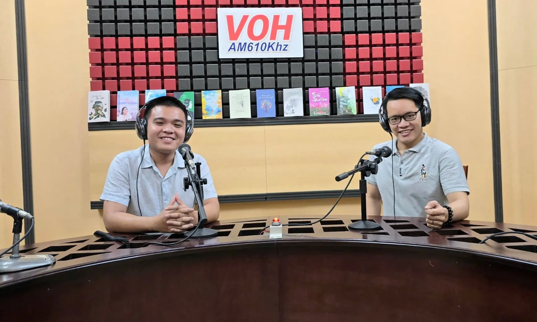 “Ngồi chơi xếp chữ” cùng nhà thơ 9X Đoàn Nguyễn Anh Minh