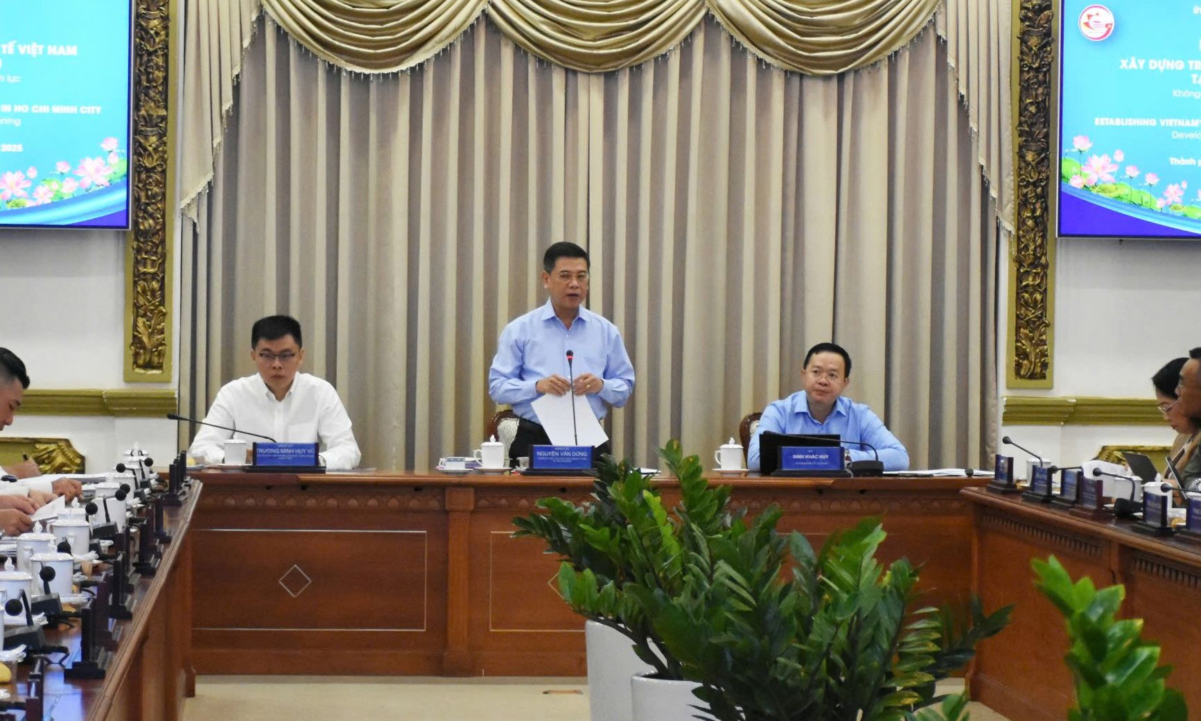 Hiến kế để Trung tâm tài chính quốc tế tại TPHCM sớm sáng đèn