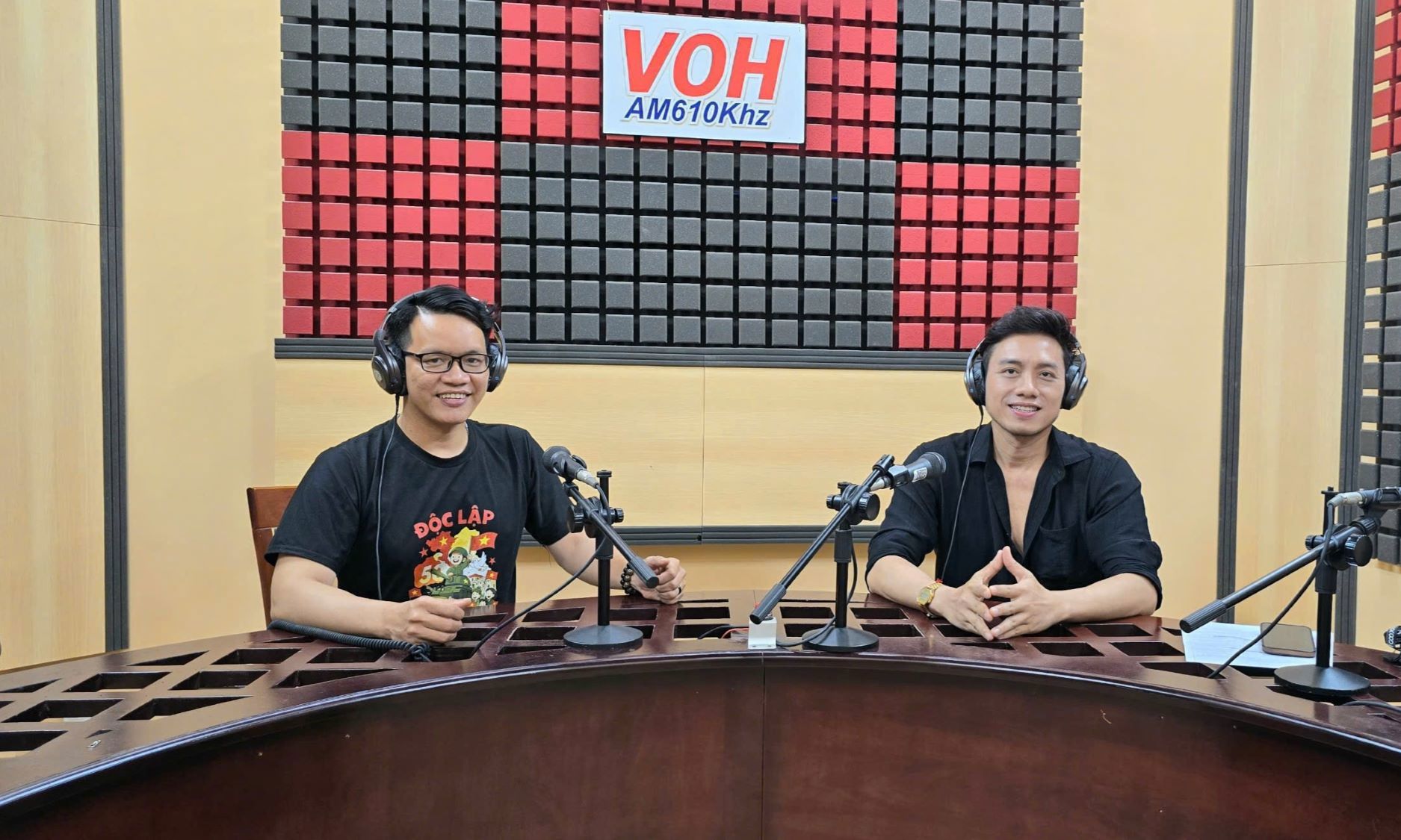 Thanh âm đất nước và tình yêu Thành phố của Dương Quốc Hưng