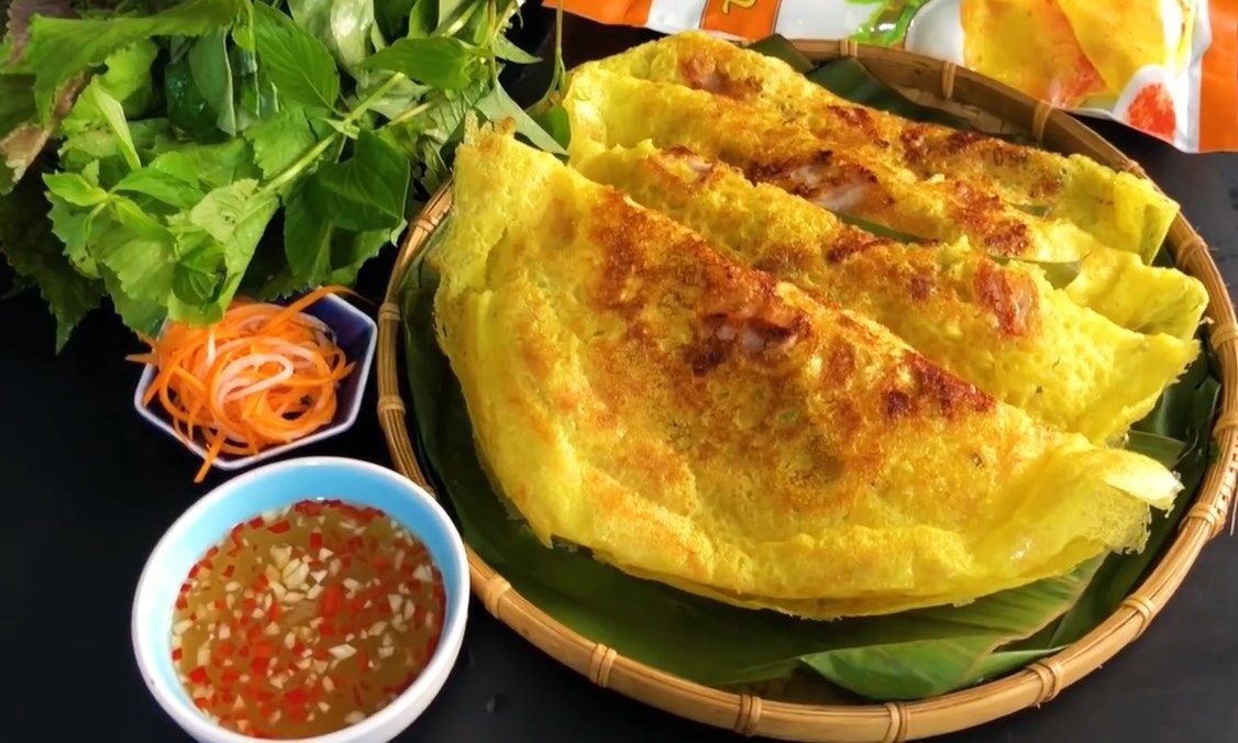Về miền Tây ăn bánh xèo và lẩu mắm!