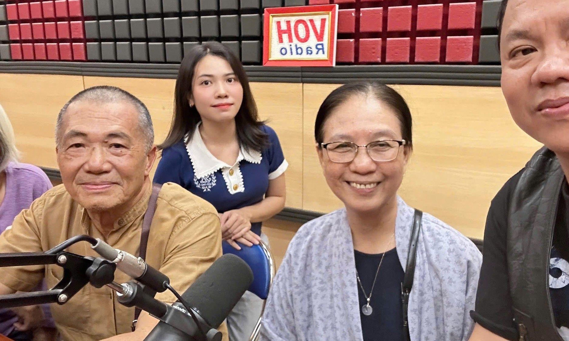 NS Hà Mai Tân viết tiếp đề tài Mẹ-Cha