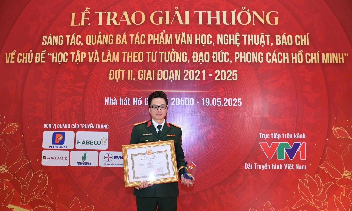 NS Tạ Duy Tuấn và Giải A học tập Bác với ca khúc Chúng em yêu Bác Hồ Chí Minh