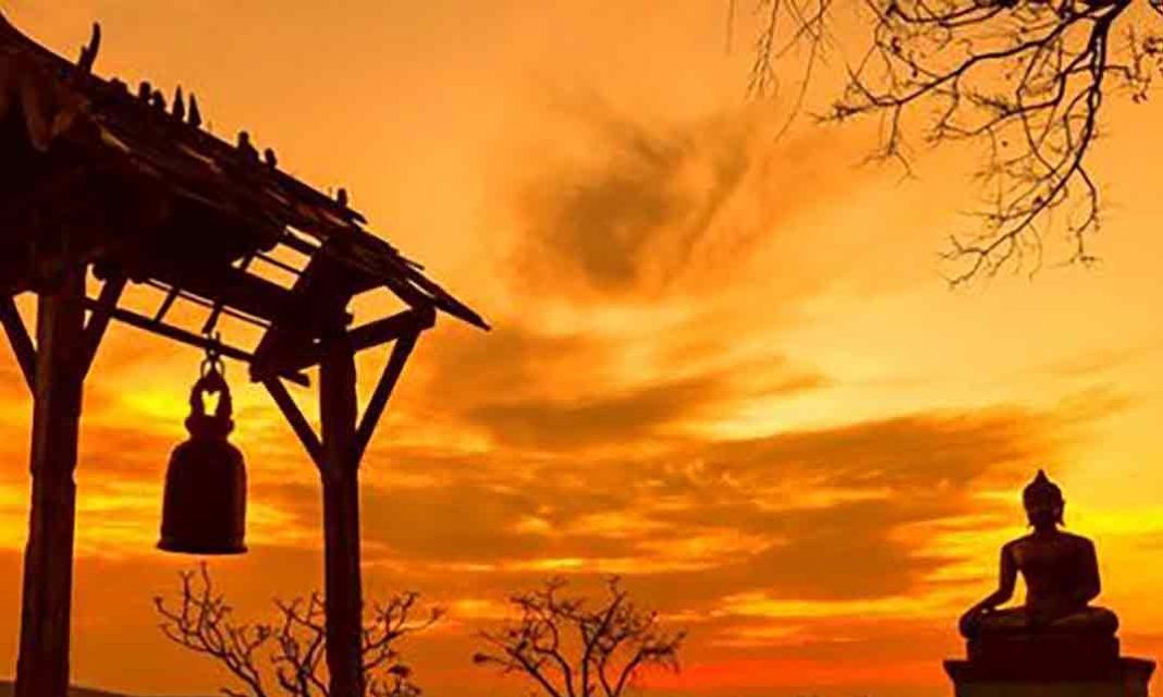 DẤU XƯA DƯỚI BÓNG CHÙA