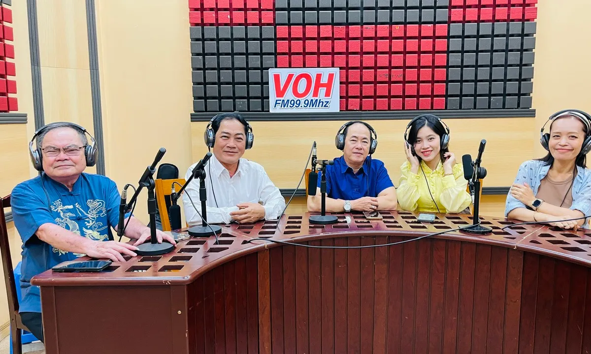 HUỳnh Như - quán quân bông lúa vàng 2024 - Từ sự sợ hãi ca trước đám đông đến giải quán quân 