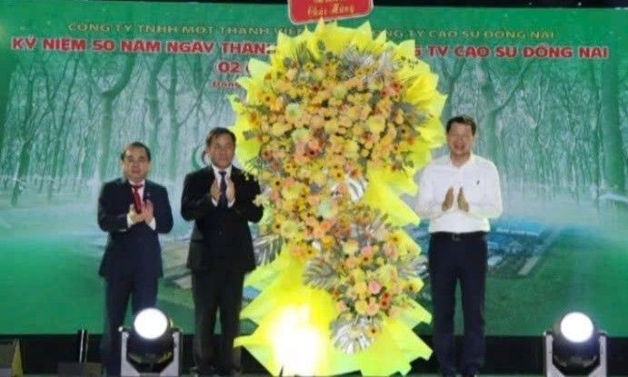 Tổng Công ty Cao su Đồng Nai - Hành trình 50 năm vươn mình mạnh mẽ.