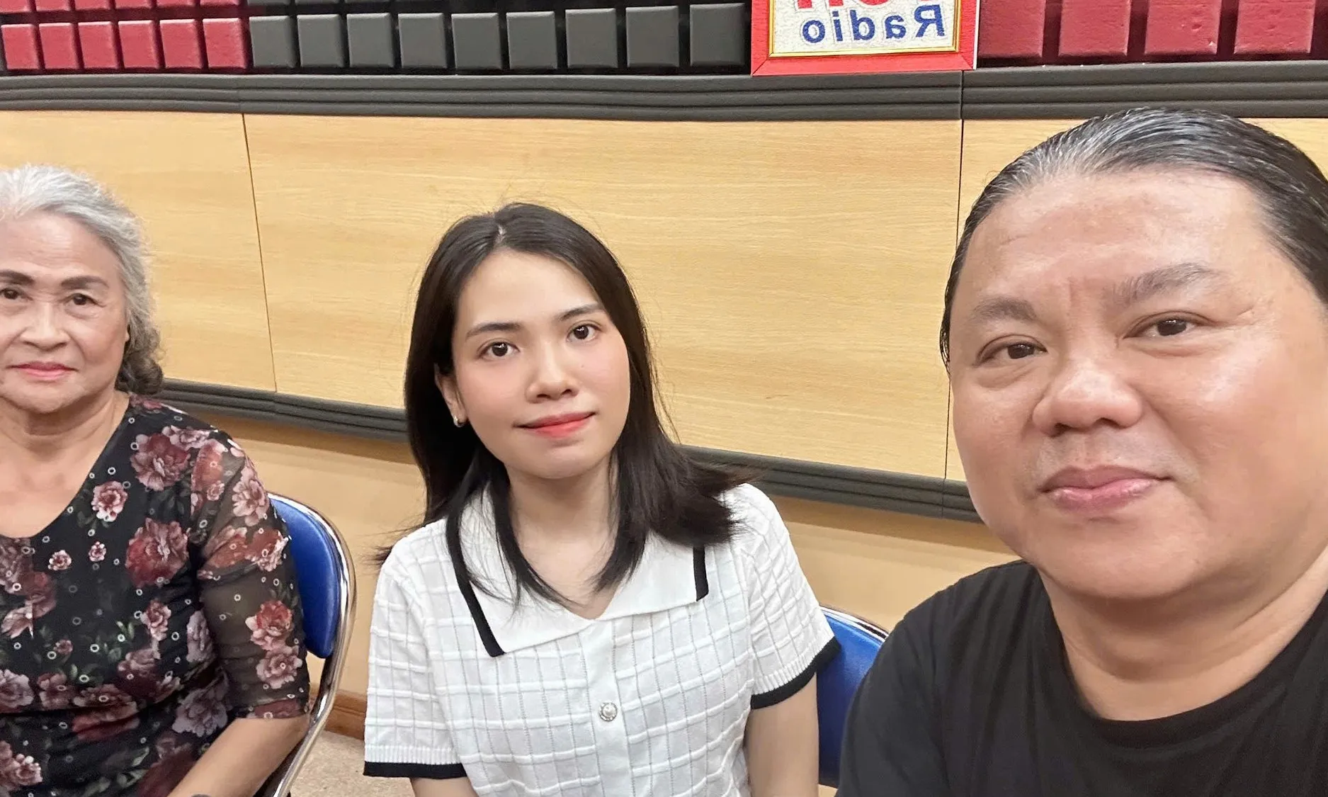 Nữ nhạc sĩ Trần Thị Tuyết với Huế thơ và Bức hoạ Hà giang