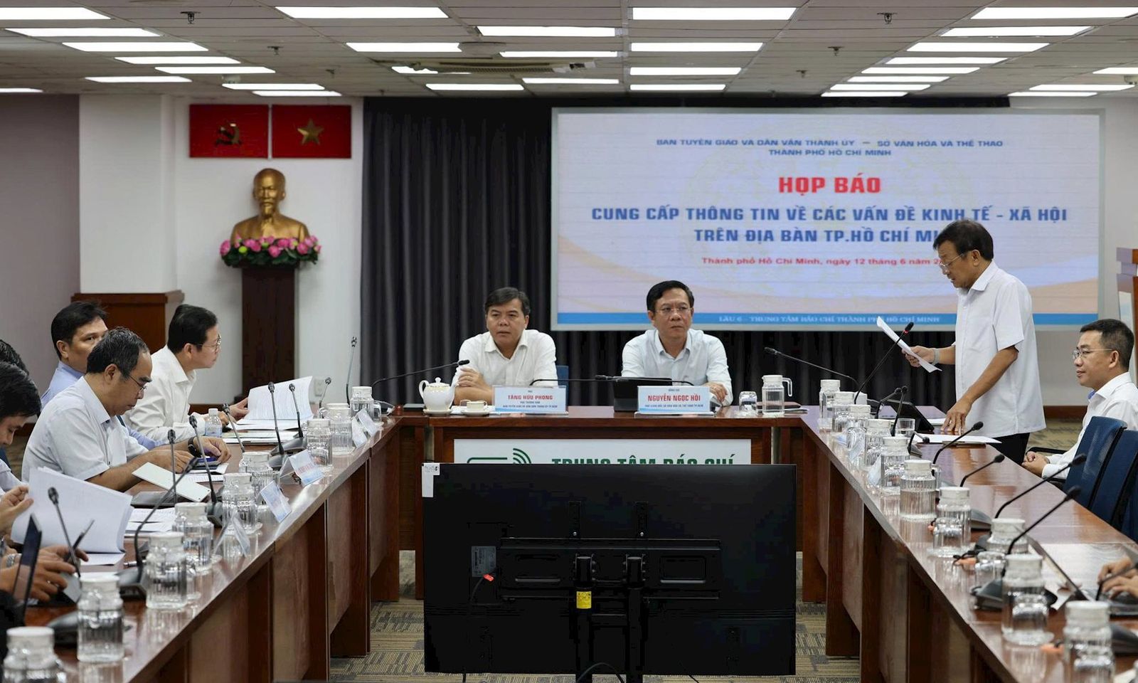 102 phường, xã ở TPHCM vận hành thử nghiệm mô hình chính quyền địa phương hai cấp từ 12/6/2025