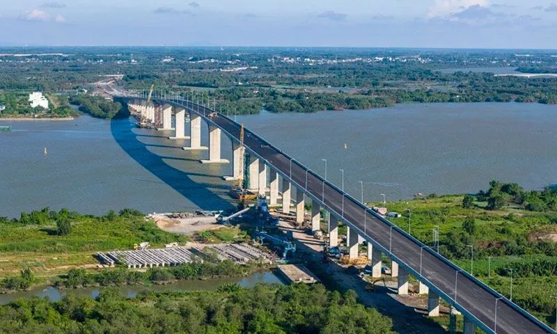 TPHCM tập trung phát triển hạ tầng giao thông, kết nối vùng
