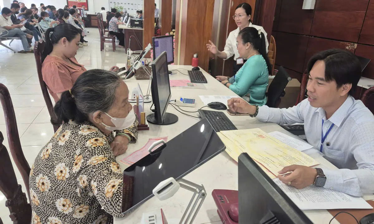 Chuyển đổi số - nền tảng kiến tạo mô hình chính quyền mới