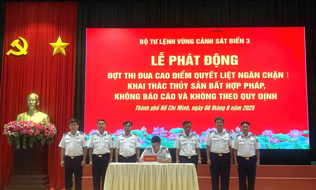 Bộ Tư lệnh Vùng Cảnh sát biển 3 : Kiên quyết đấu tranh với khai thác hải sản bất hợp pháp
