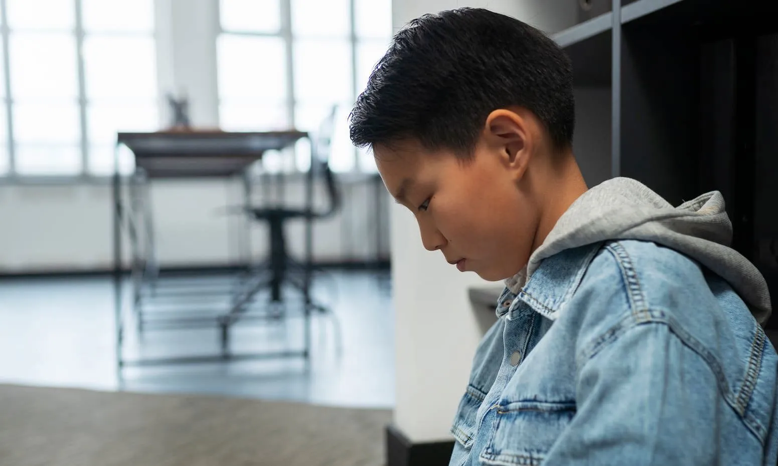 Người trẻ và hiểm họa bị “bắt cóc online”