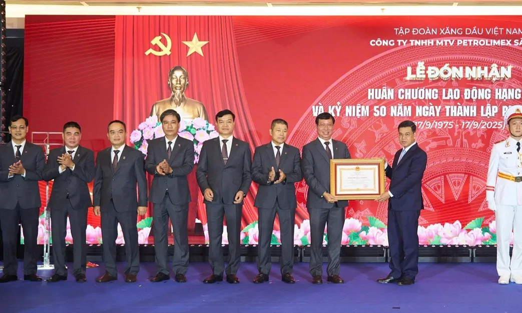 Petrolimex Sài Gòn: Dấu ấn 50 năm cung ứng xăng dầu cho TPHCM và vùng kinh tế trọng điểm phía Nam