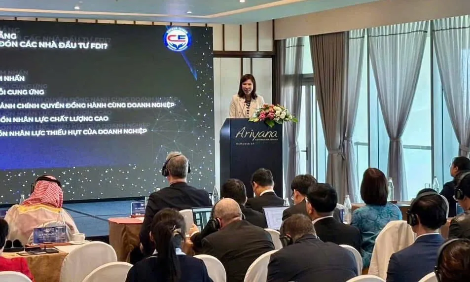 Nữ doanh nhân khẳng định bản lĩnh, trí tuệ trong kỷ nguyên số 