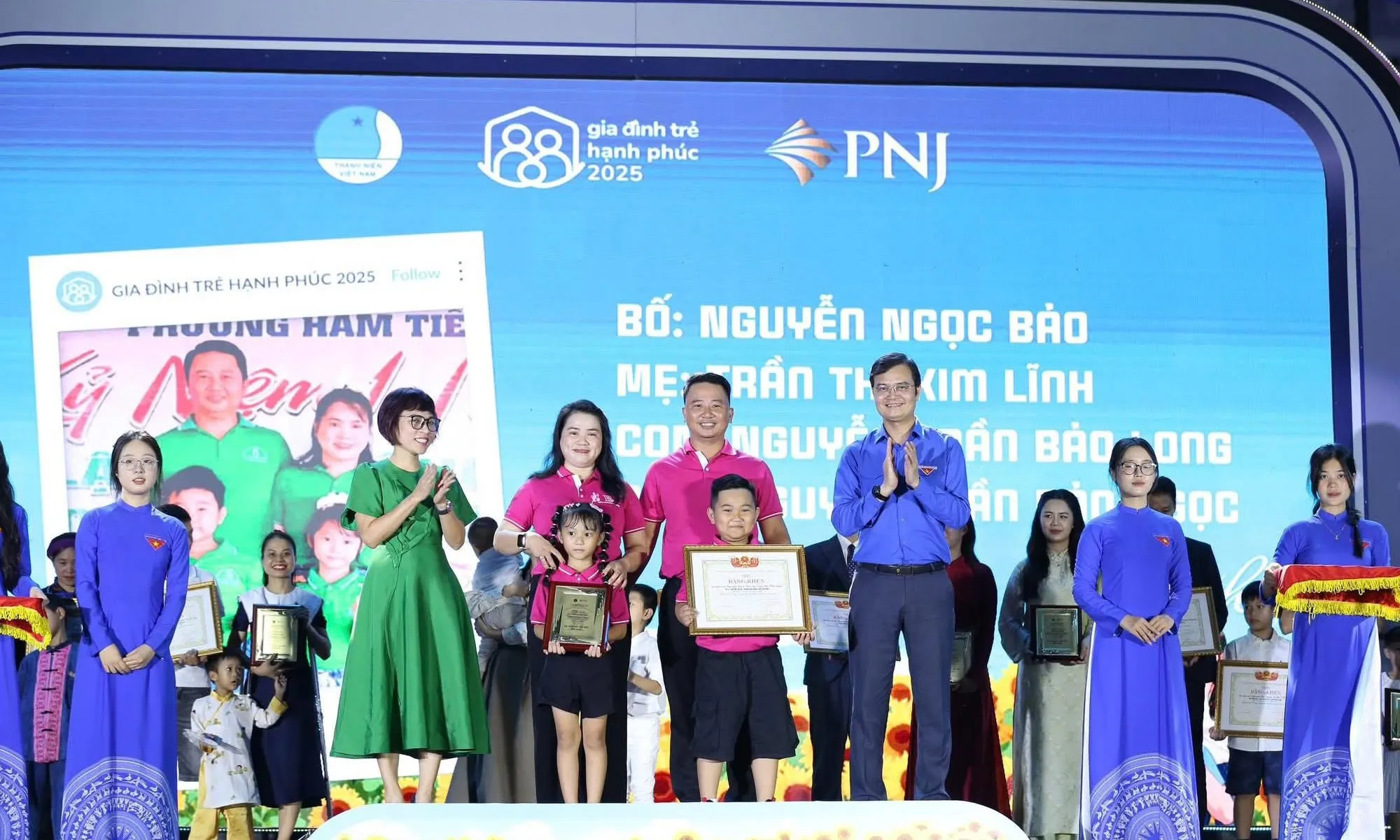 Bên nhau, mình là Nhà