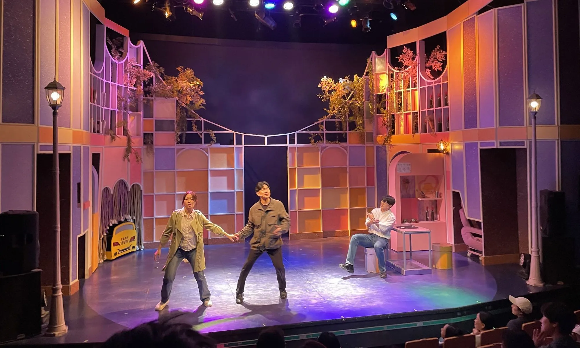 K-pop, K-Drama, K-Concert đầy sức lôi cuốn du khách Việt, vì sao?