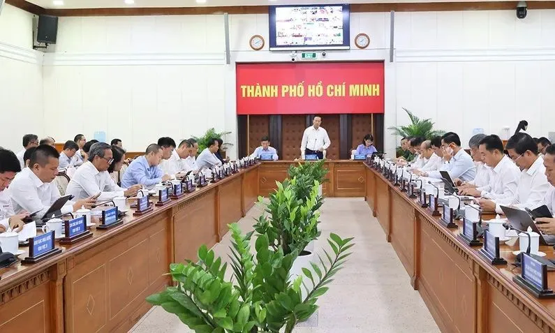 Giải ngân vốn đầu tư công dịp cuối năm 2025 của TPHCM: Áp lực và thách thức