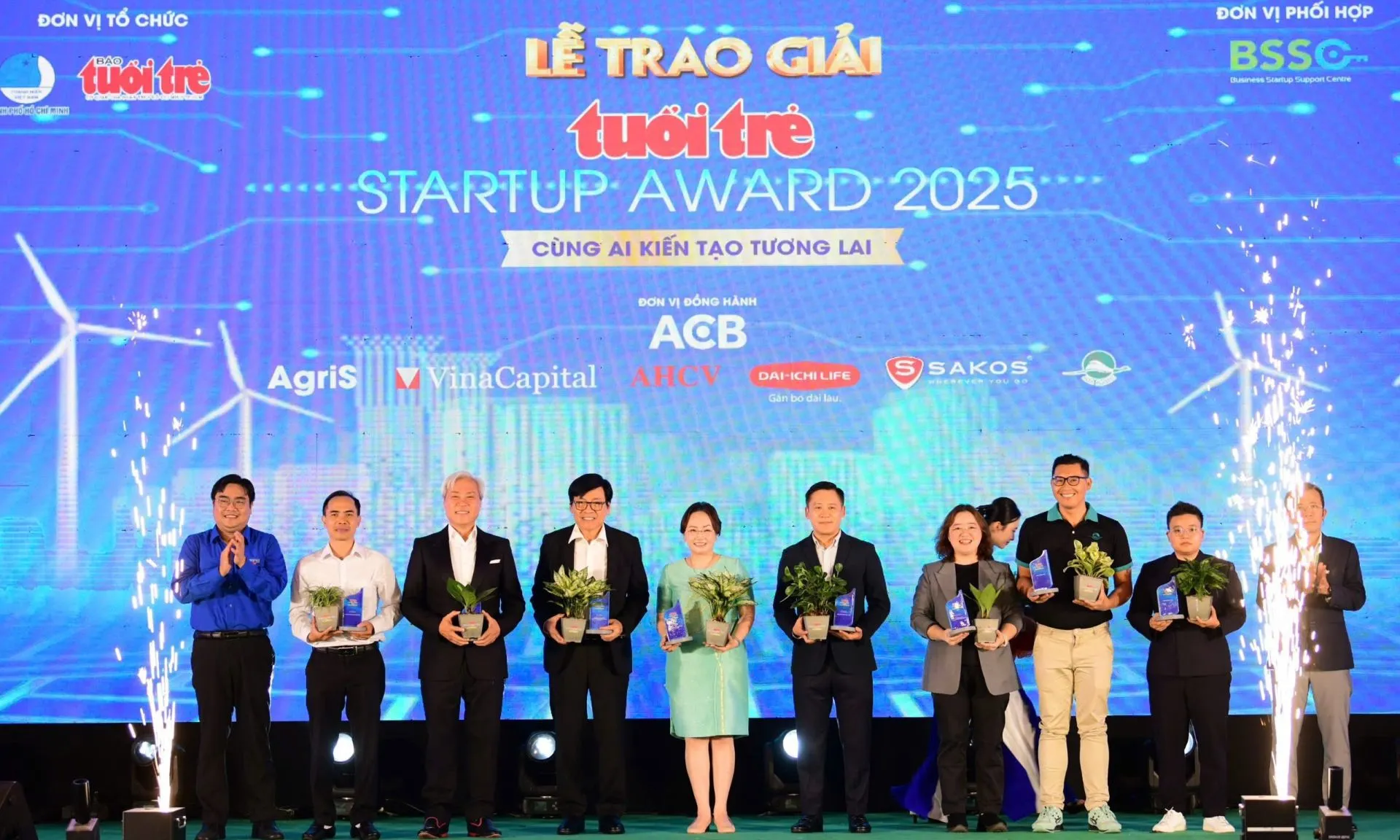 Tuổi Trẻ Startup Award 2025 -vinh danh 10 gương mặt khởi nghiệp xuất sắc nhất