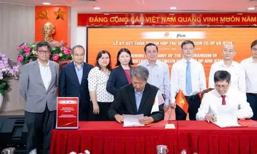 HƯỚNG ĐẾN CHUẨN HÓA QUỐC TẾ TRONG QUẢN LÝ CHẤT LƯỢNG VÀ AN TOÀN THỰC PHẨM