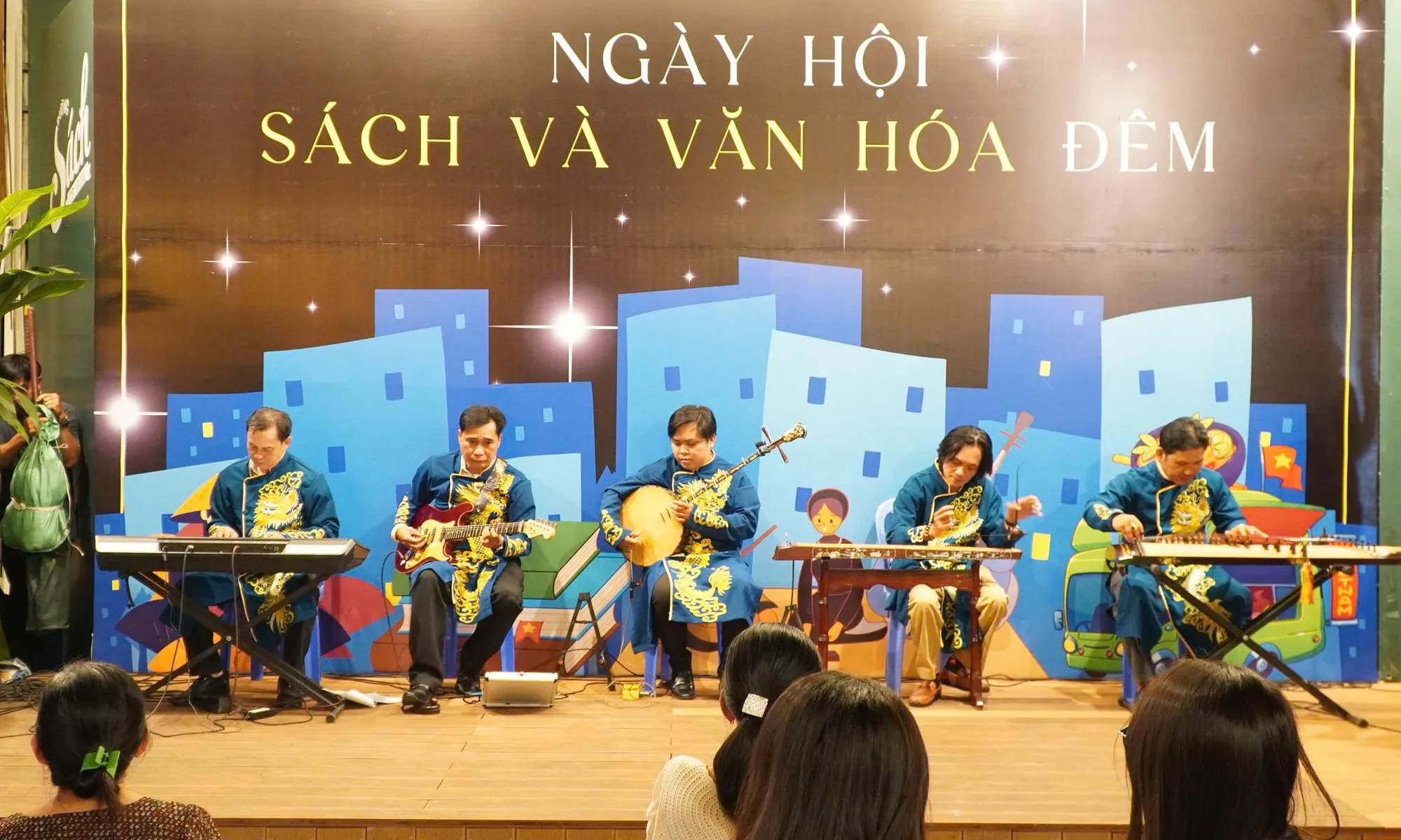 Đường sách TP.HCM thí điểm 