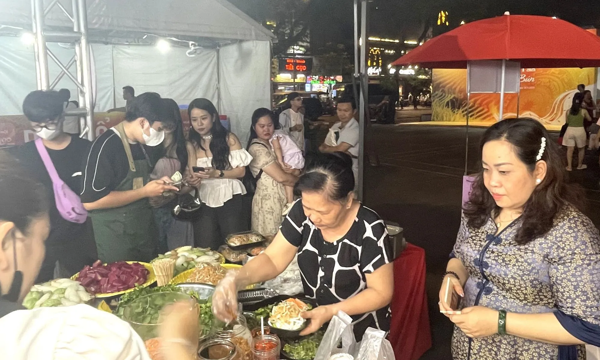 BTC Ngày hội Sợi gạo Việt - Món ngon từ Bún trích 150 triệu đồng làm công tác thiện nguyện