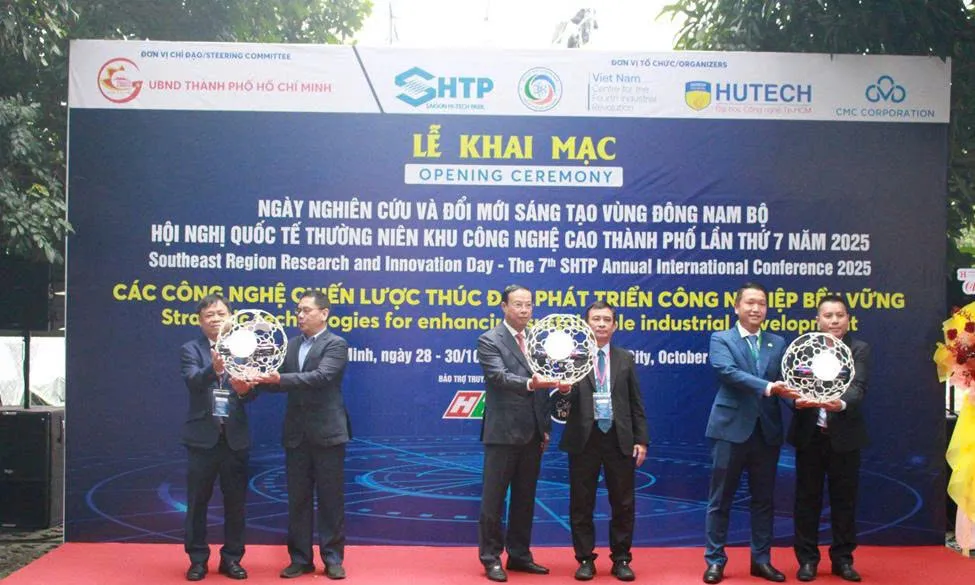 Từ ý tưởng khởi nghiệp đến thương mại hóa và chuyển giao công nghệ