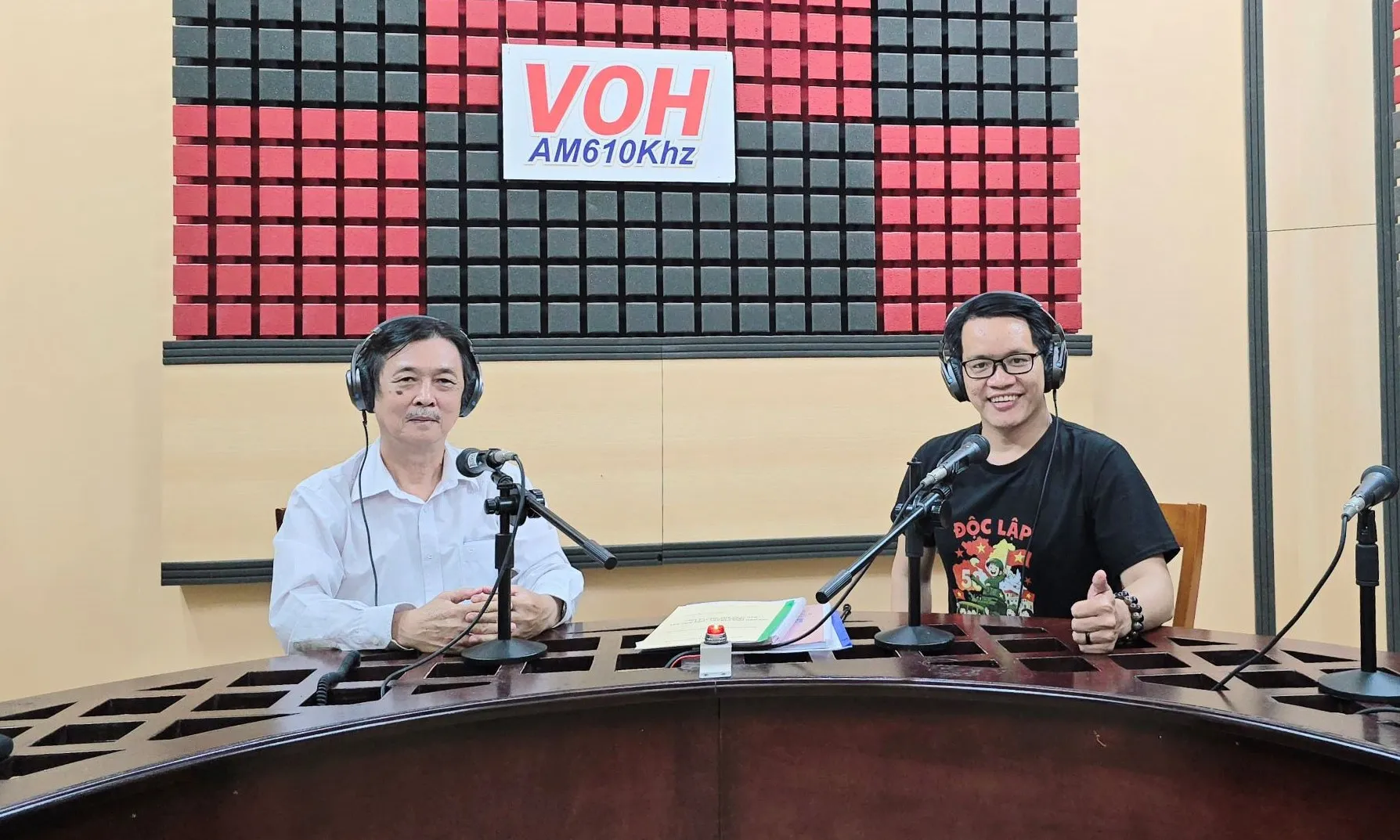 Dâng Người 50 mùa hoa